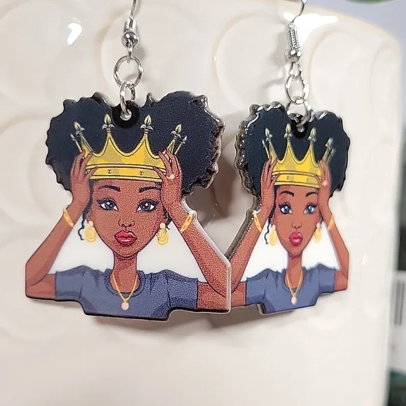 💥LAST PAIR💥 Royal Afro Queen Lightweight Drop Earrings - Picture 4 of 6